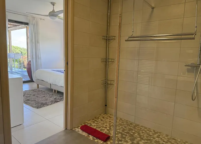 Kaki Villa Pinarellu (Corsica)